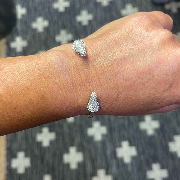 Jewelry - Rhinestone Silver Cuff